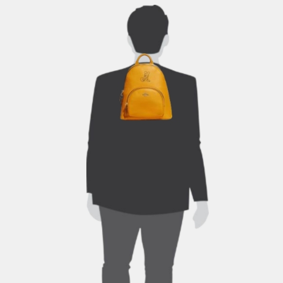 Disney x Coach Carrie Backpack 23 with Mickey Mouse used 1 time no flaws… - Picture 4 of 8